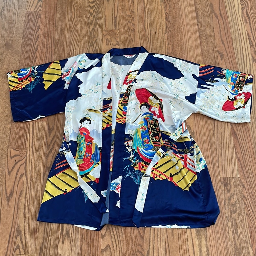 Kimono Robe View 2